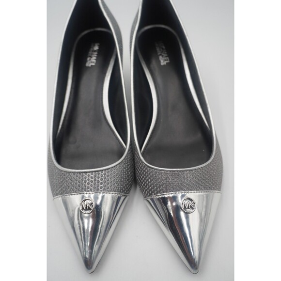 Michael Kors Davina Flex Kitten Metallic Silver Heel Pointed Toe Textured Sz 8.5 - Picture 2 of 16
